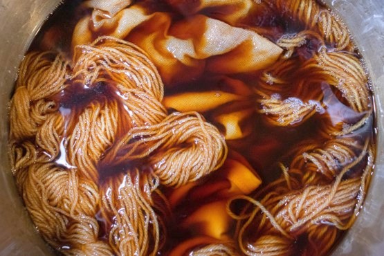 dyeing with tea