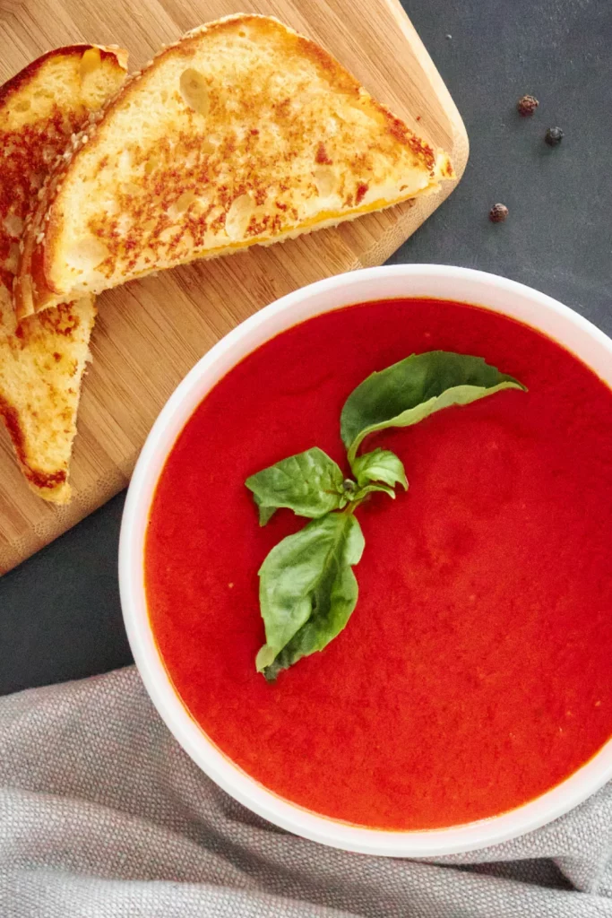 vegan tomato soup pin